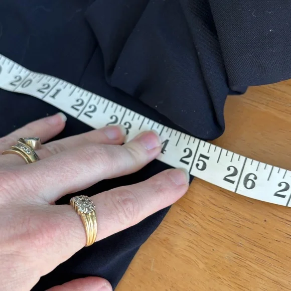 Oscar by Oscar De La Renta navy blue wool and leather trim pant suit 18W read - Picture 8 of 14